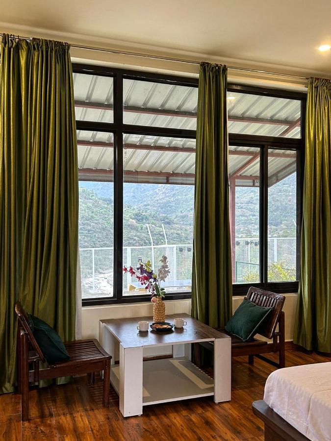 Dhauladhar View Village Resort Dharamshala Extérieur photo